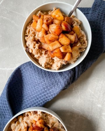 Apple oatmeal